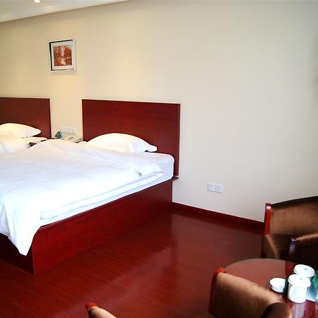 Greentree Alliance Inner Mongolia Autonomous Region Xilinhot Beizi Temple Street Hotel מראה חיצוני תמונה